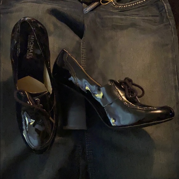 Michael Kors 9.5 M - Mary Janes - Picture 2 of 4